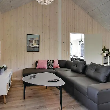 Amazing In With Sauna *